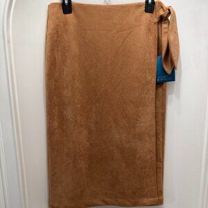 Market & Spruce Tan Faux Suede Skirt, side button closure, stylish tie at hip